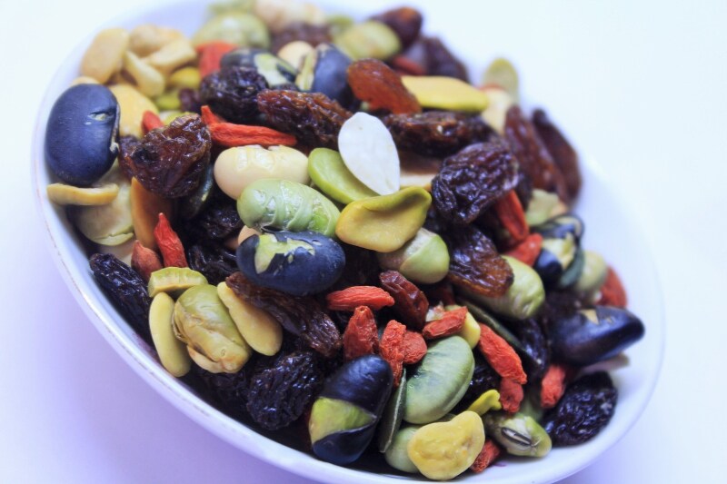 Countdown: 10 Best Snacks for a Road Trip - Smail Auto Blog 600 × 392
