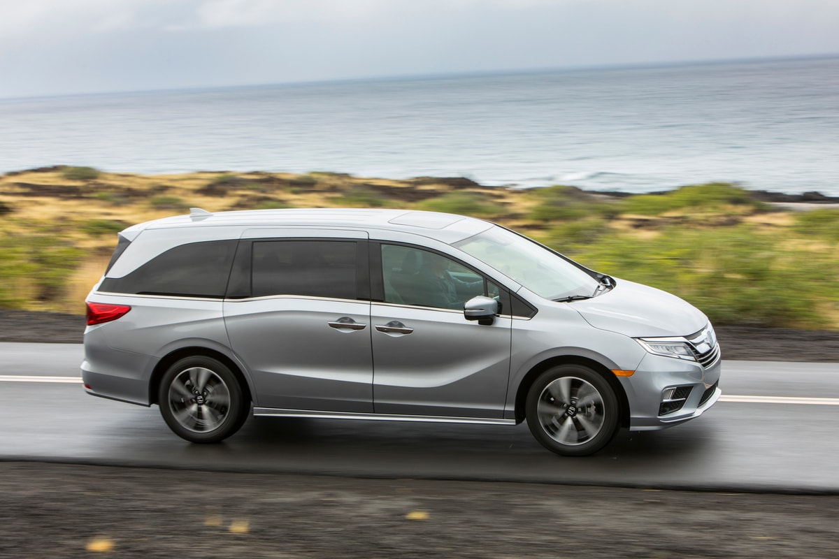 Honda Odyssey and Accord Receive Awards from Kelley Blue Book Smail Honda