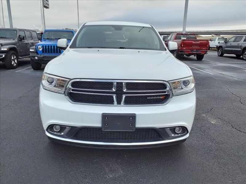 Used 2019 Dodge Durango SXT with VIN 1C4RDHAG4KC575435 for sale in Pine Bluff, AR