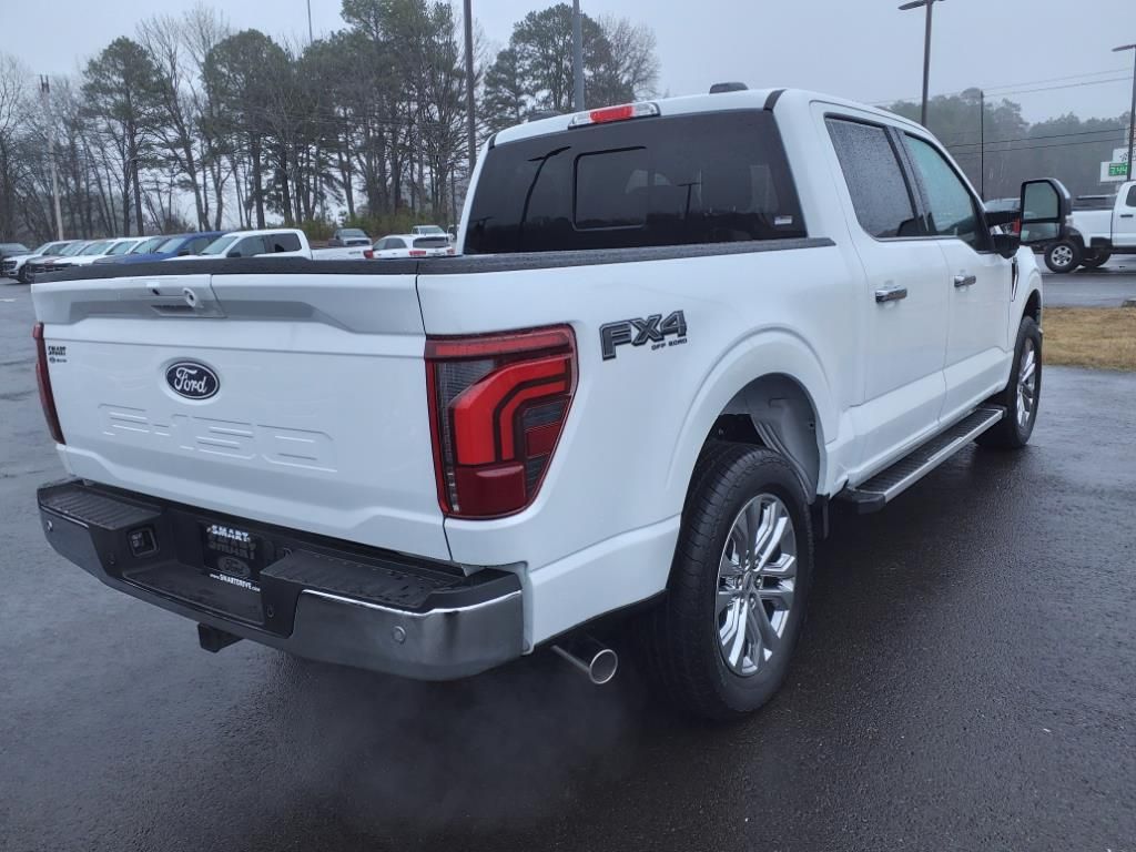 2025 Ford F-150 Lariat photo 3