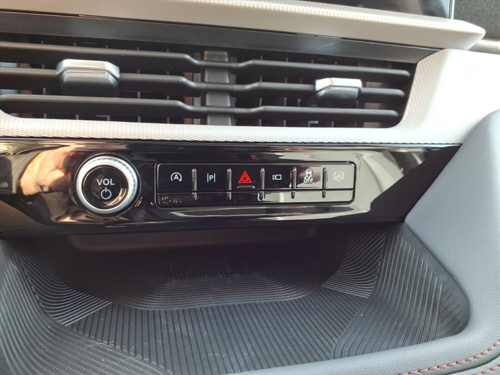 2026 Ford Explorer Active - Photo 20