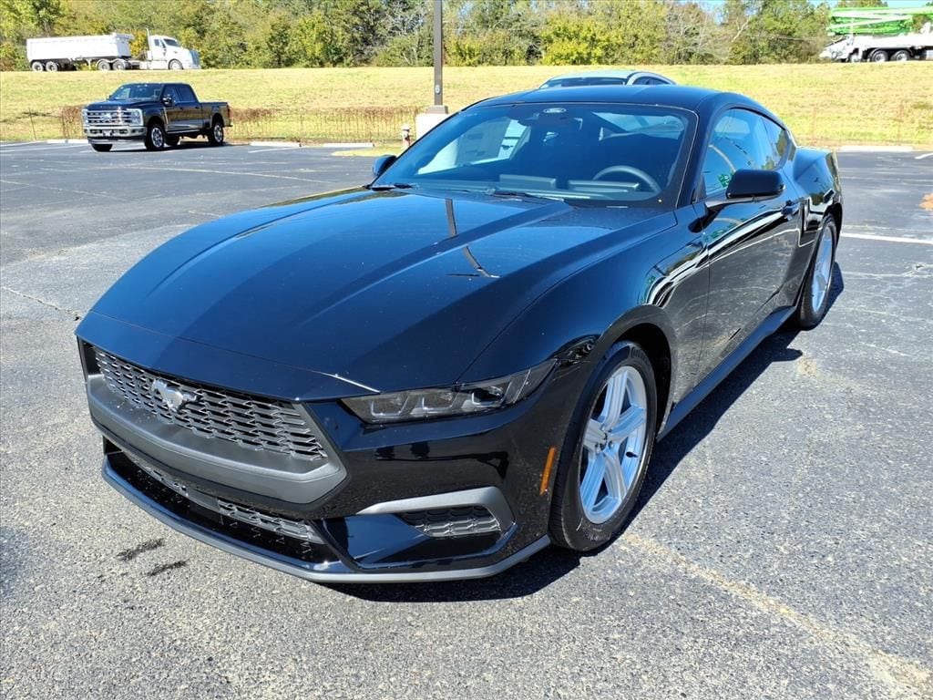 2026 Ford Mustang EcoBoost's photo