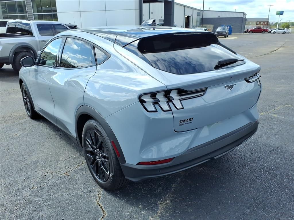 2025 Ford Mustang Mach-E Select photo 2