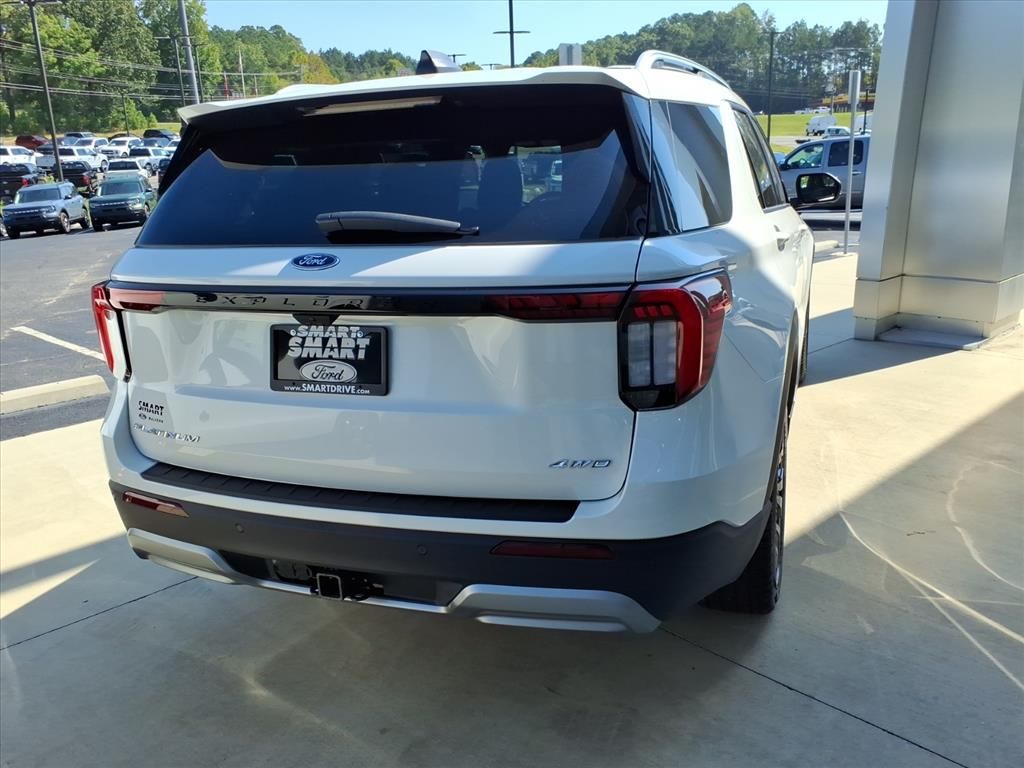 2025 Ford Explorer Platinum photo 3