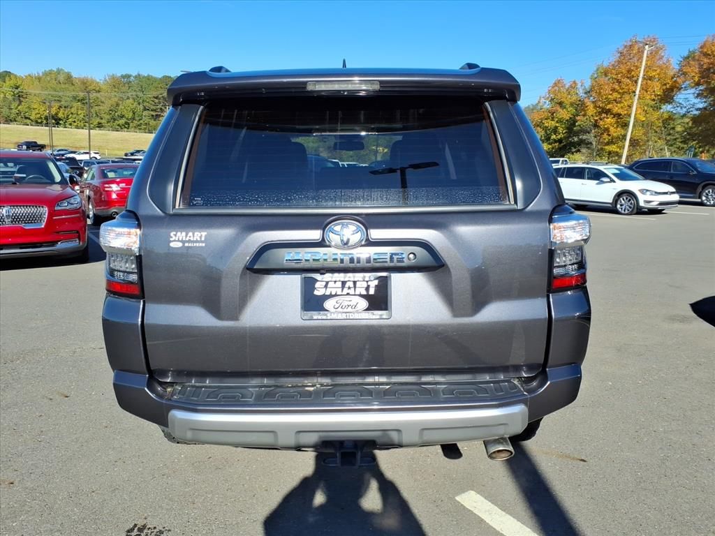 2018 Toyota 4Runner TRD Premium 4WD photo 2