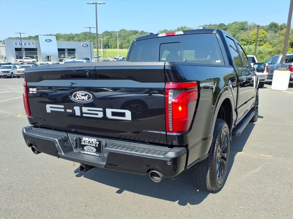 2025 Ford F-150 XLT photo 2