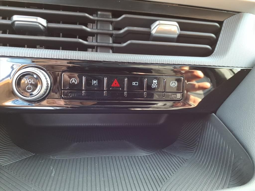 2026 Ford Explorer ST-Line - Photo 19