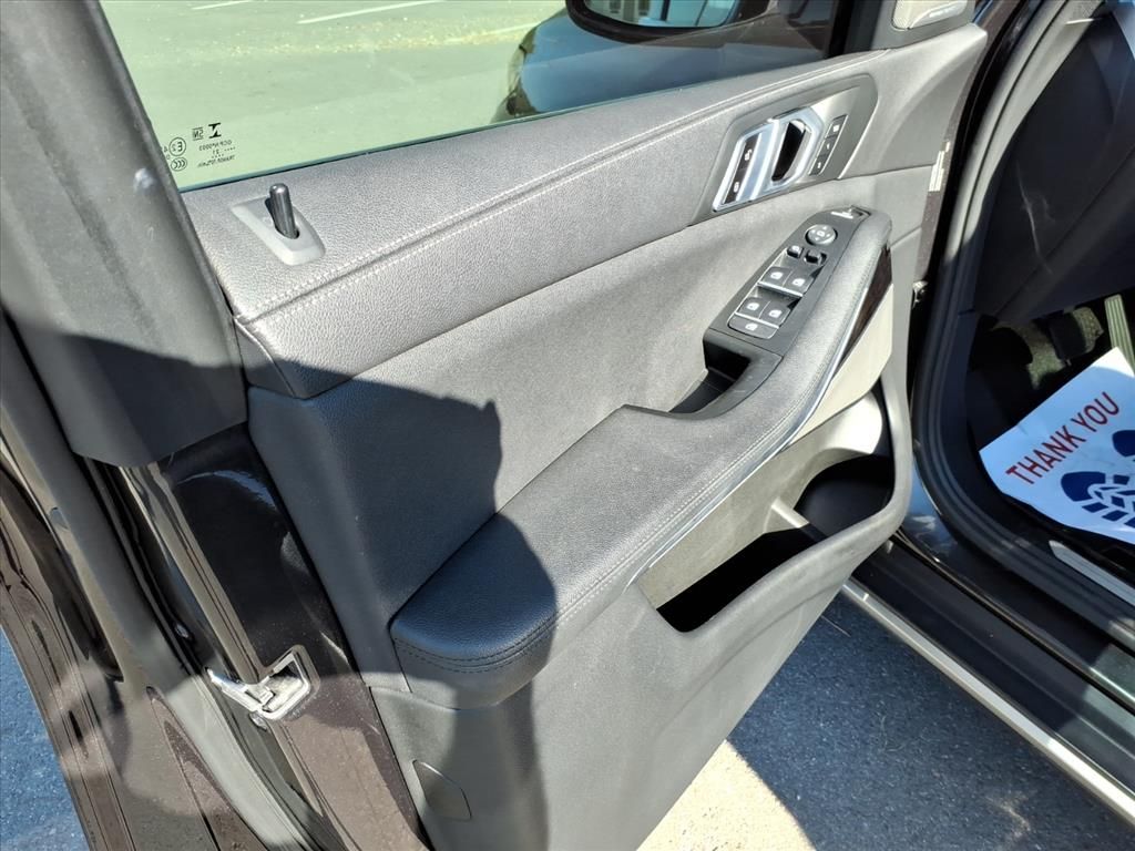 2021 BMW X5 40i - Photo 8