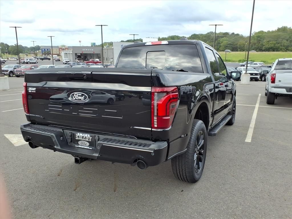 New 2025 Ford F-150 Lariat TRUCK