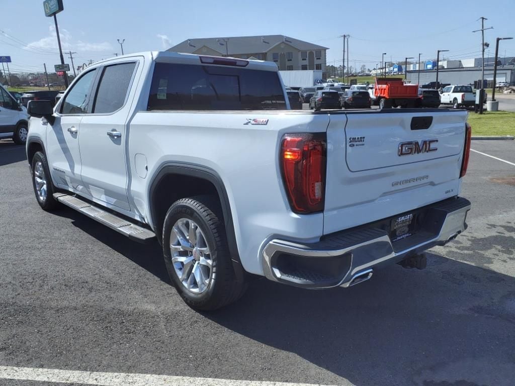 Certified 2021 GMC Sierra 1500 SLT with VIN 1GTU9DET5MZ137180 for sale in Little Rock