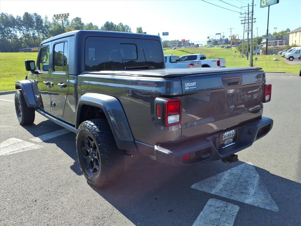 2021 Jeep Gladiator Sport photo 2