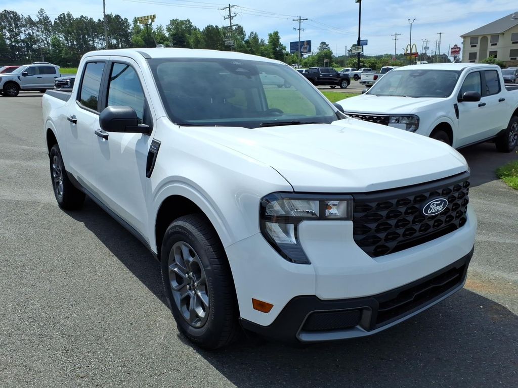 2026 Ford Maverick XLT - Photo 4
