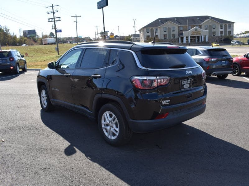 Used 2019 Jeep Compass Sport with VIN 3C4NJCAB8KT726490 for sale in Malvern, AR