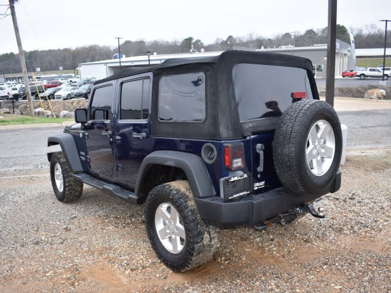 Used 2013 Jeep Wrangler Unlimited Sport with VIN 1C4BJWDG7DL556665 for sale in Malvern, AR