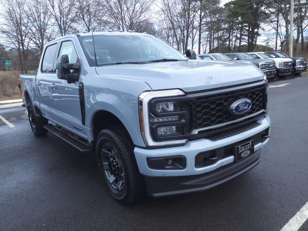 2024 Ford F-250 Lariat photo 4