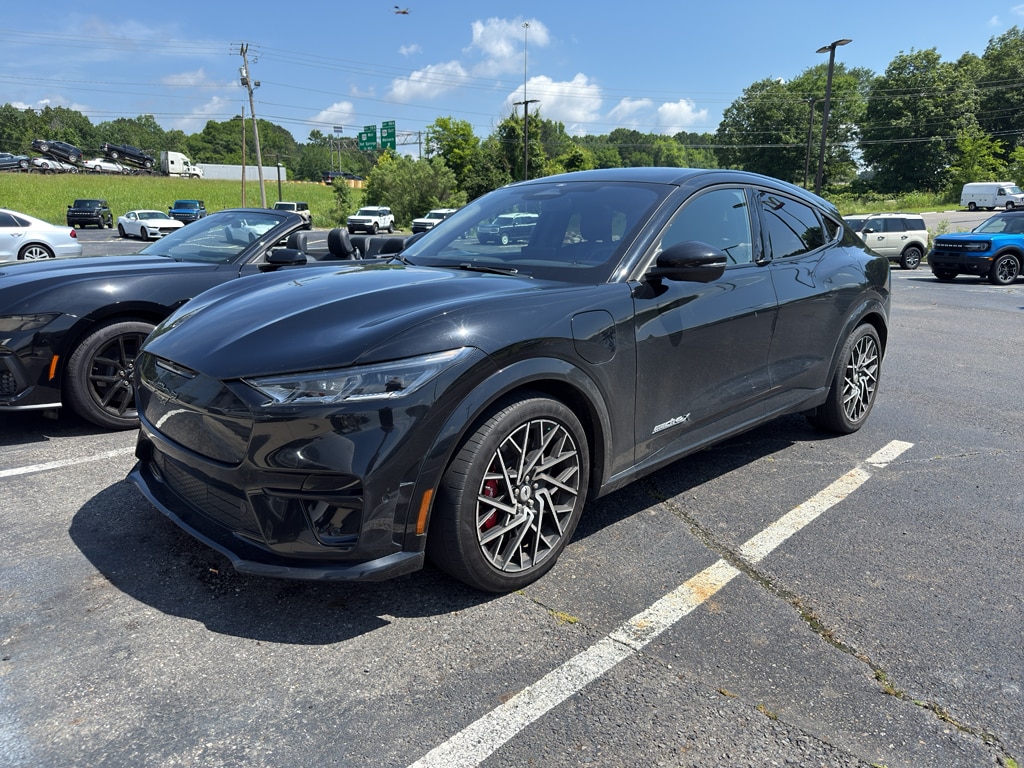 2023 Ford Mustang-Mach-e GT's photo