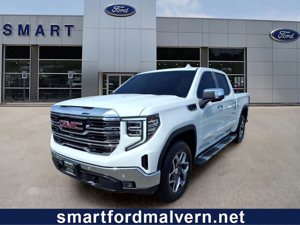 2026 GMC Sierra 4WD Crew Cab Short Box SLT's photo