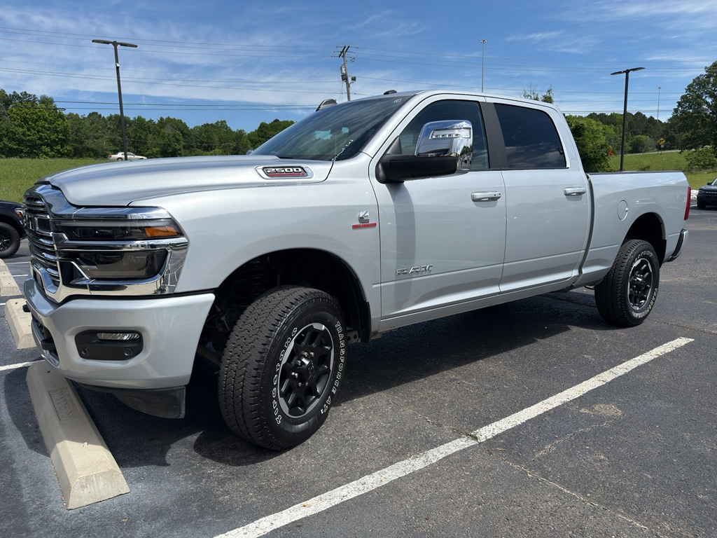 2026 RAM 2500 Laramie 4X4 Crew Cab SWB's photo