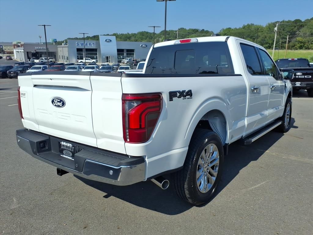 2025 Ford F-150 Lariat photo 2