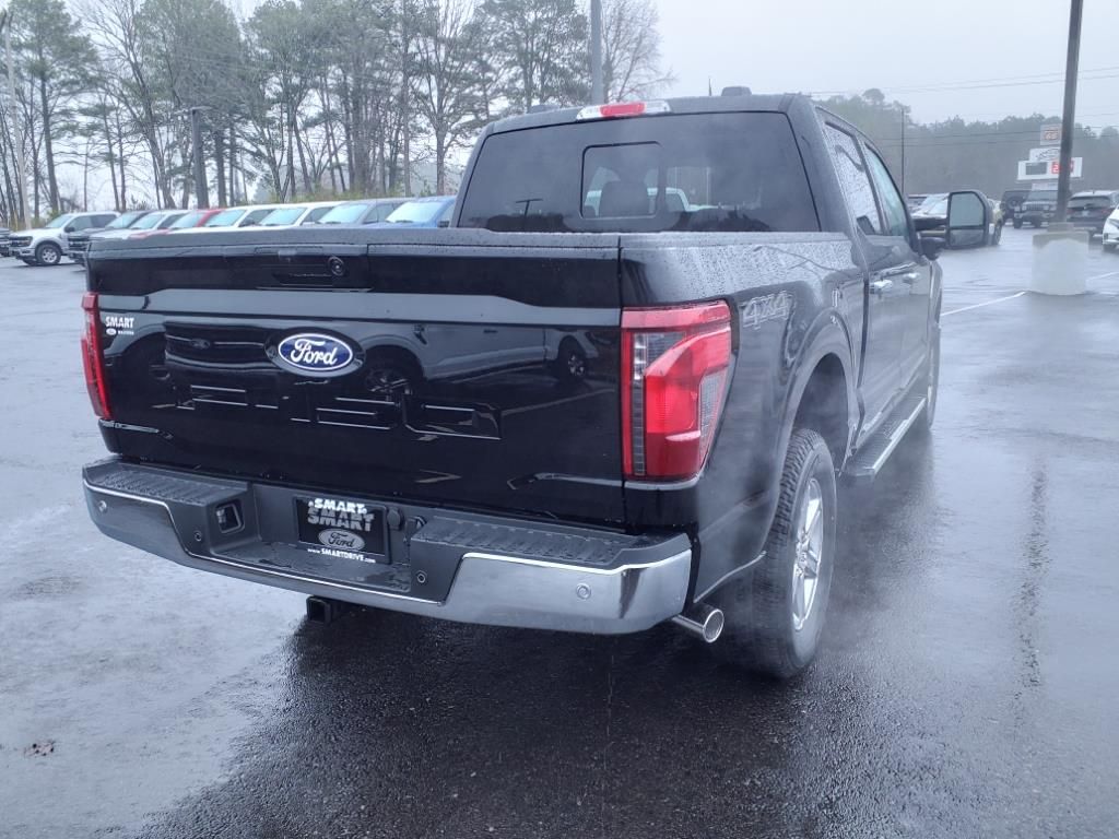 2025 Ford F-150 XLT photo 2