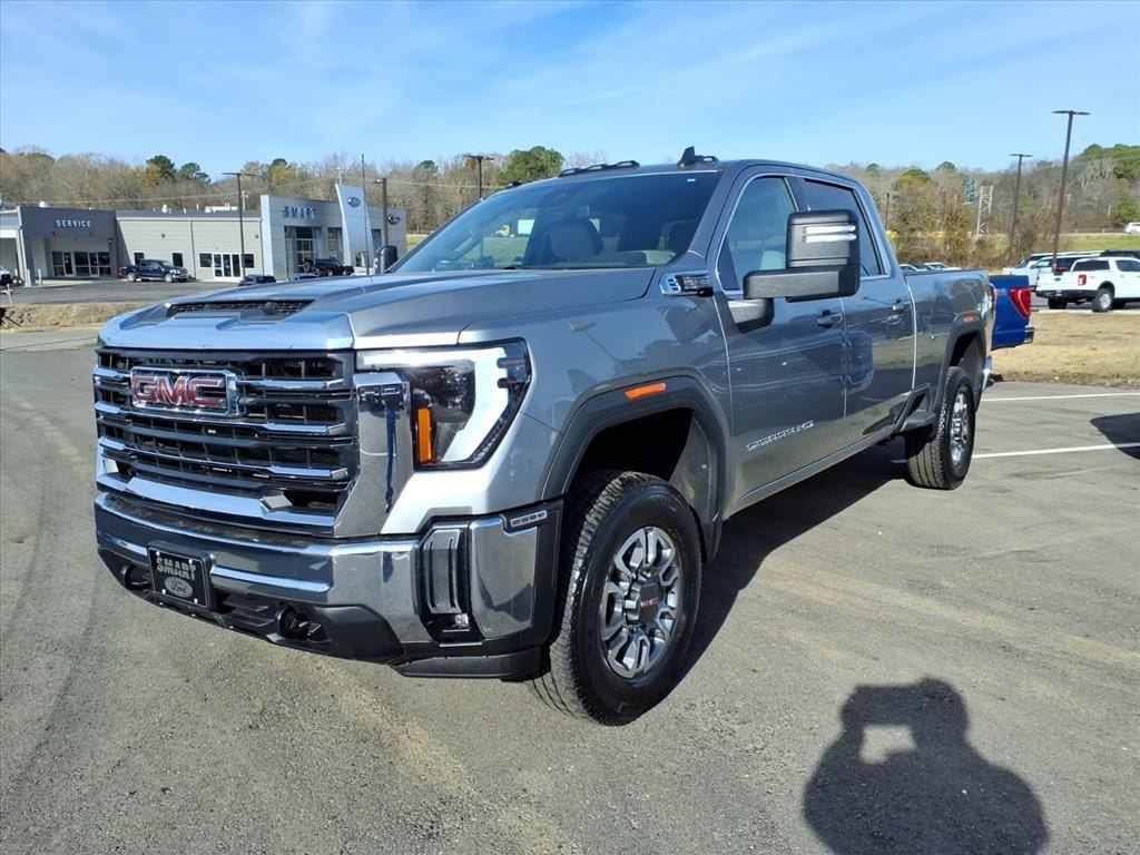 2025 GMC Sierra 2500HD SLE's photo