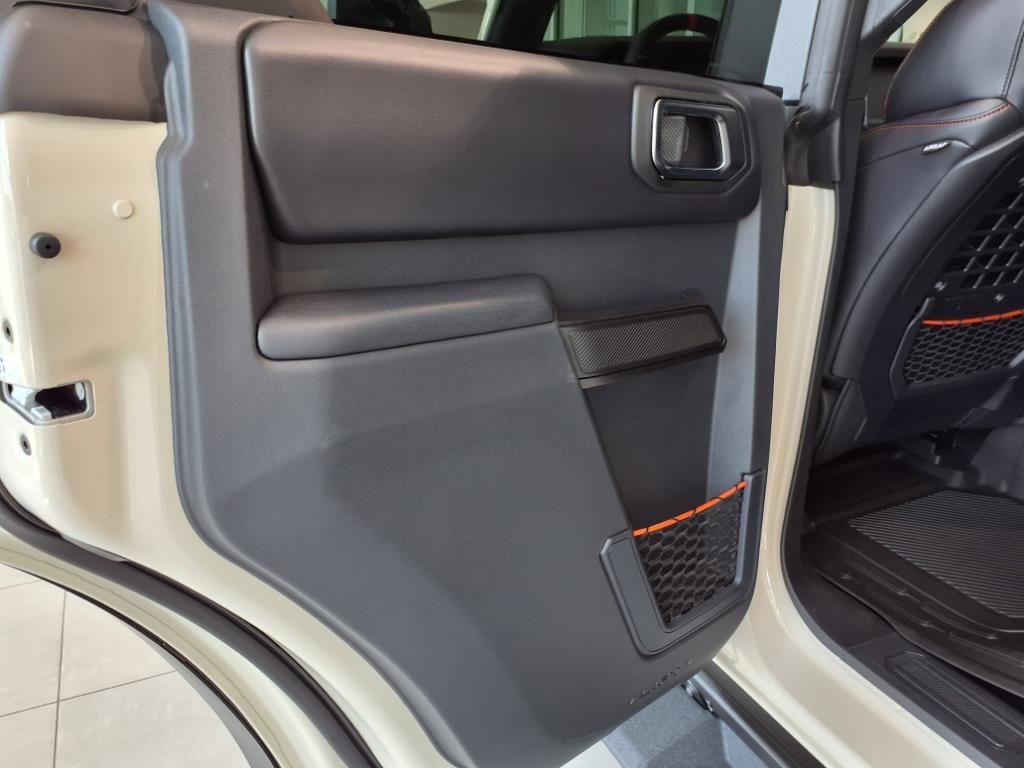 2025 Ford Bronco 4-Door Raptor - Photo 9