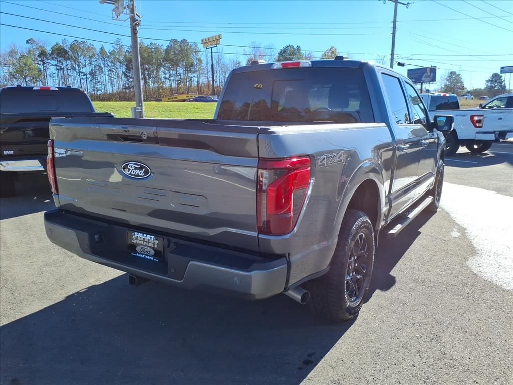 2025 Ford F-150 XLT photo 4