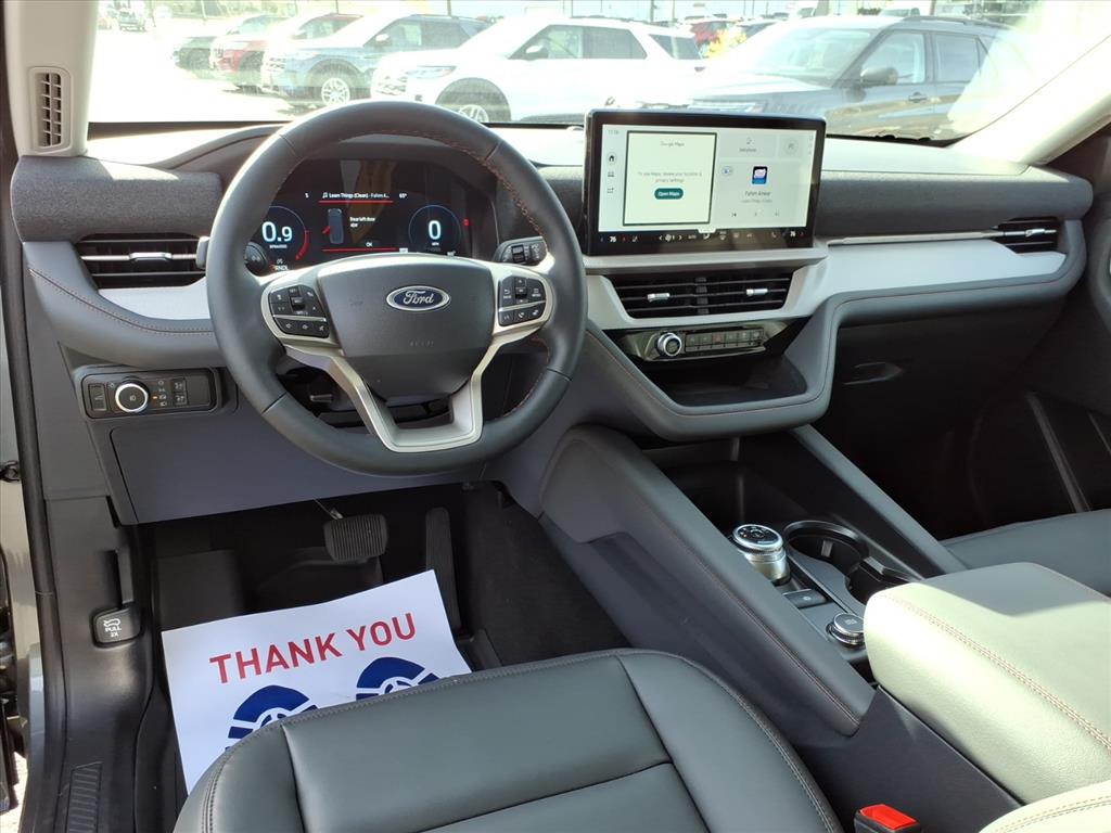 2026 Ford Explorer Active - Photo 12