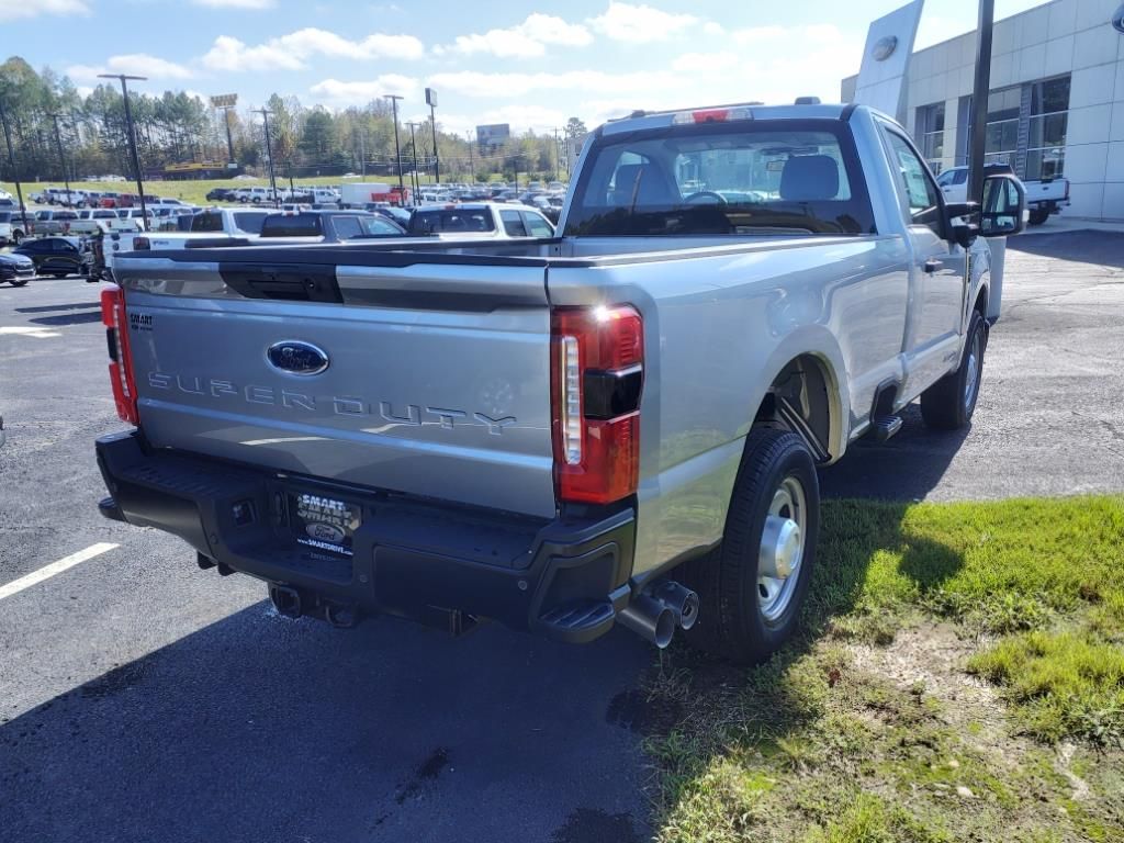 2024 Ford F-350 XL photo 3