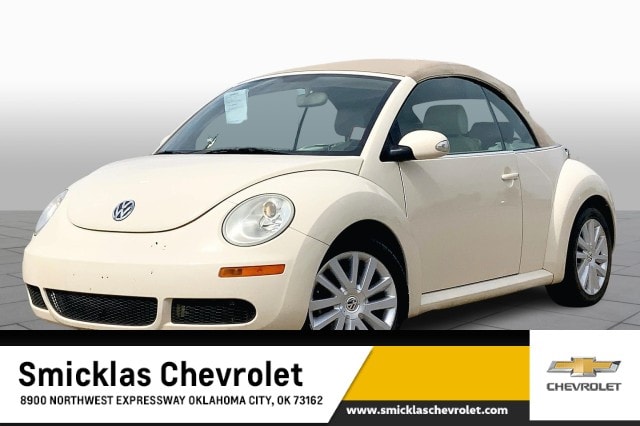 2008 Volkswagen New Beetle SE's photo