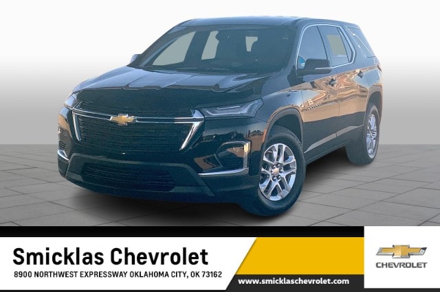 2023 Chevrolet Traverse LS's photo