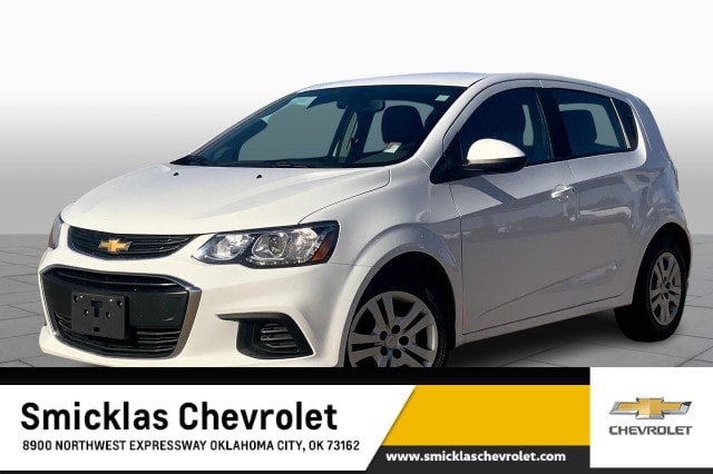 2017 Chevrolet Sonic LT's photo