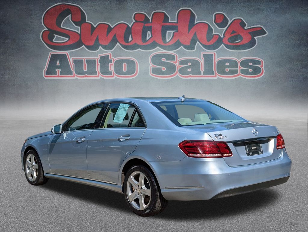 2015 Mercedes Benz E 350 photo 3