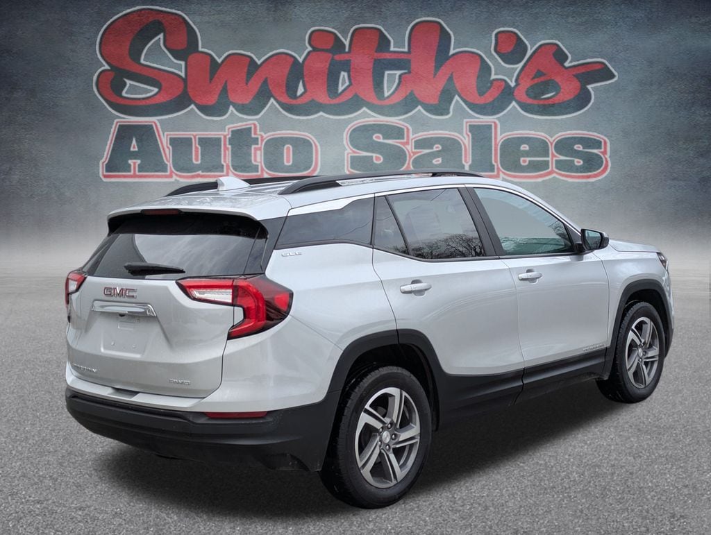 View vehicle photo 6