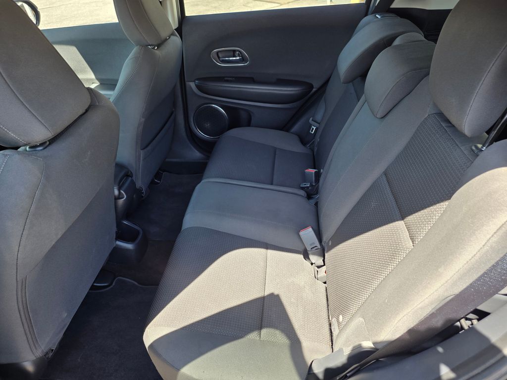 2022 Honda HR-V EX - Photo 8