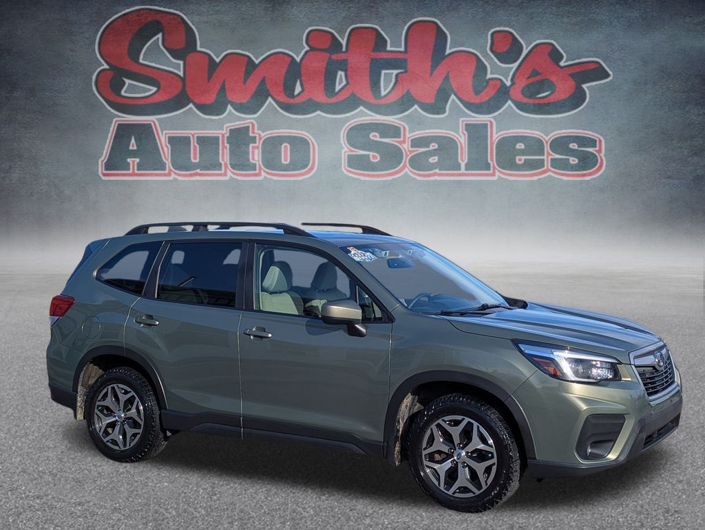 2021 Subaru Forester Premium's photo