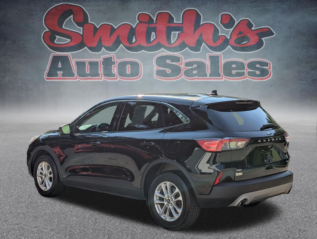 Used 2020 Ford Escape SE SUV