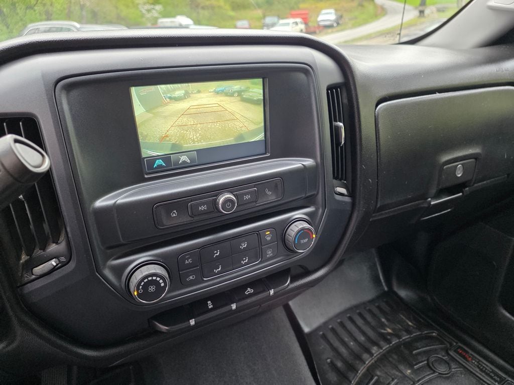 2018 Chevrolet Silverado 1500 Custom - Photo 12