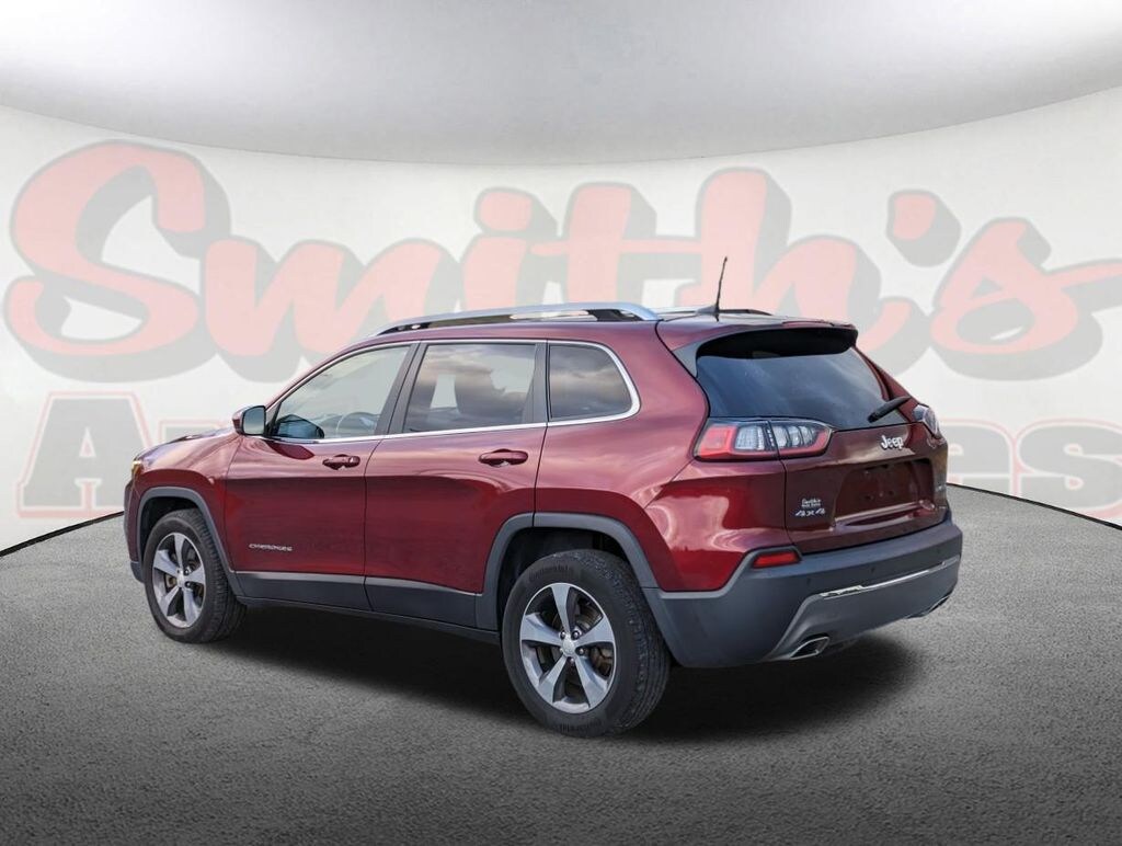 Used 2019 Jeep Cherokee For Sale at Smith's Auto Sales VIN