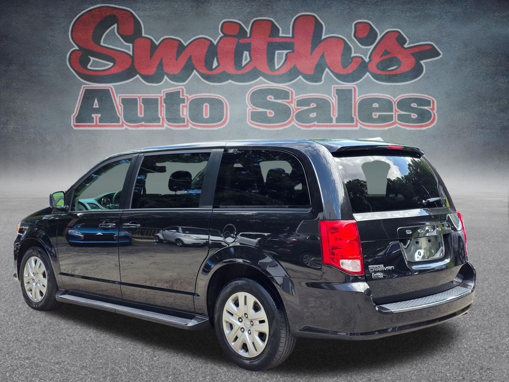 Used 2018 Dodge Grand Caravan SE Van Passenger Van