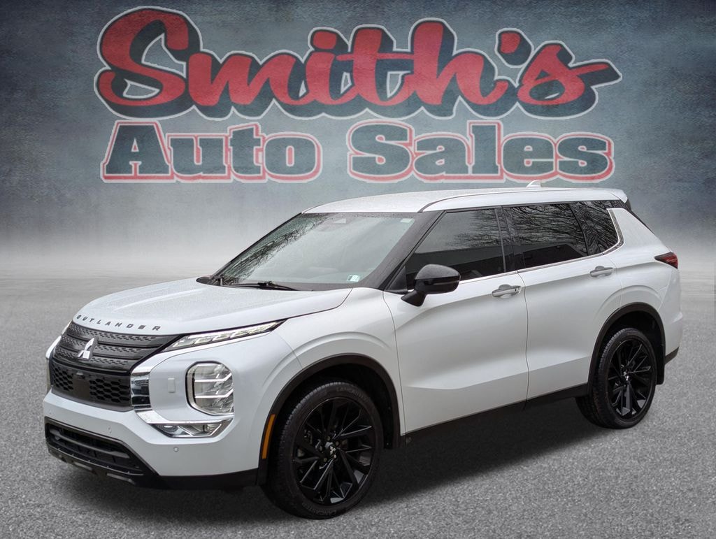 Used 2024 Mitsubishi Outlander SE SUV