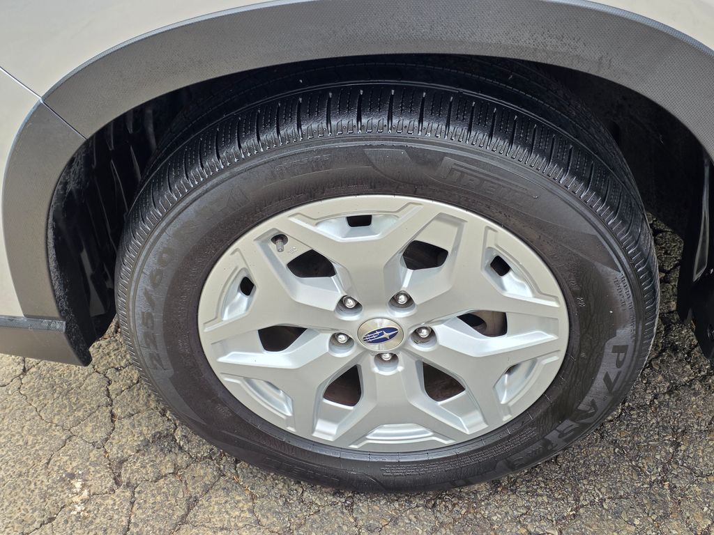 2019 Subaru Forester Base - Photo 13