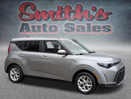 2024 Kia Soul LX Hatchback