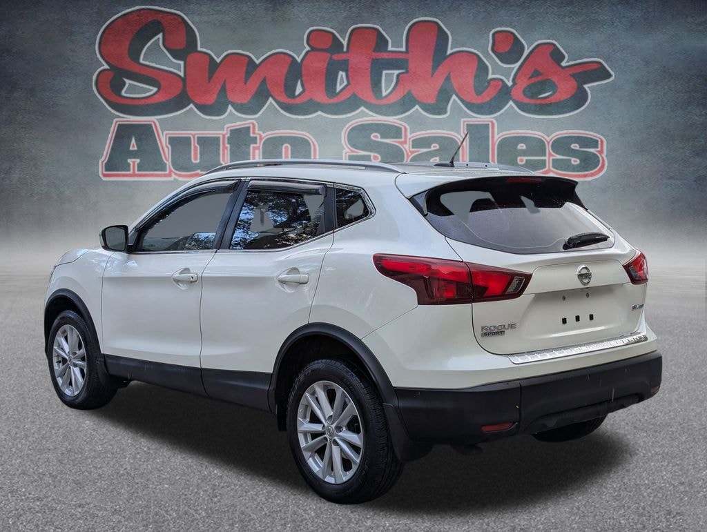 Used 2018 Nissan Rogue Sport SV SUV