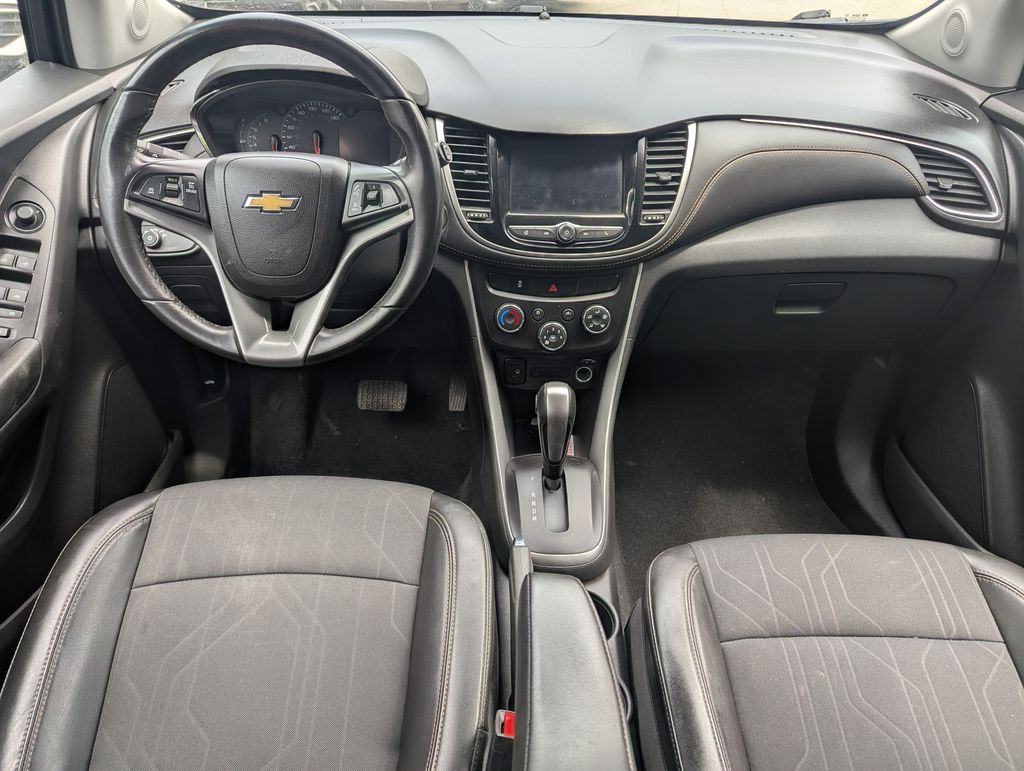 2022 Chevrolet Trax LT - Photo 11