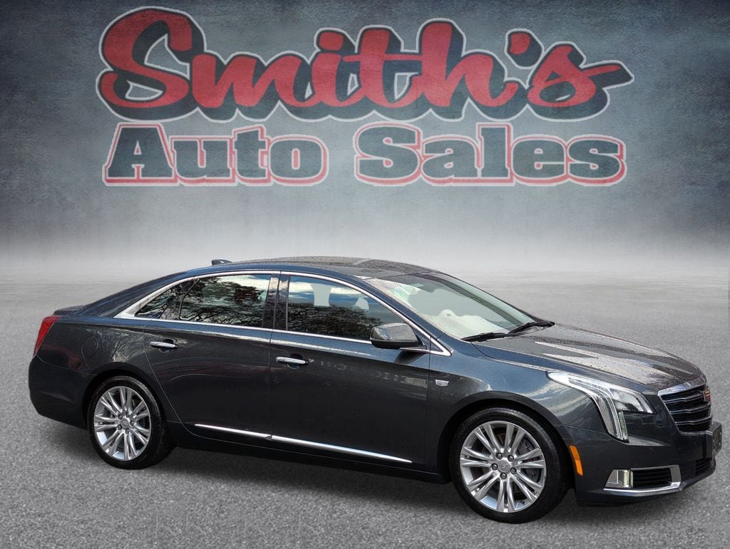 2018 Cadillac XTS Luxury's photo