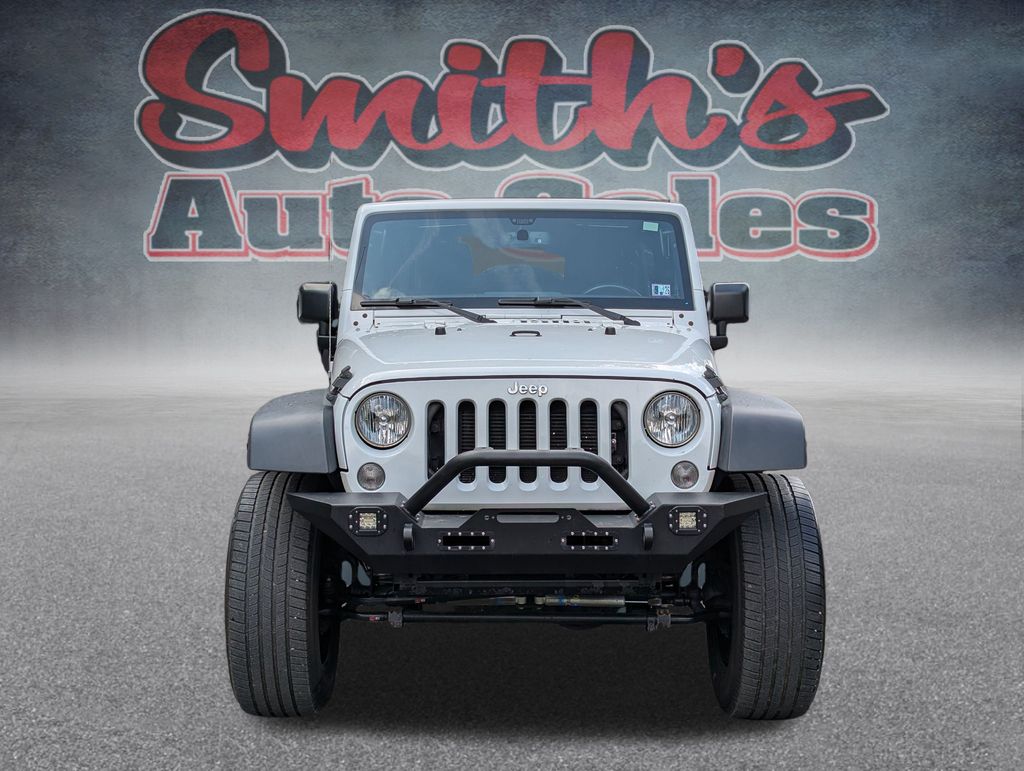 2016 Jeep Wrangler Unlimited Sport photo 2