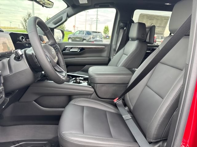 2026 Chevrolet Tahoe Z71 - Photo 9