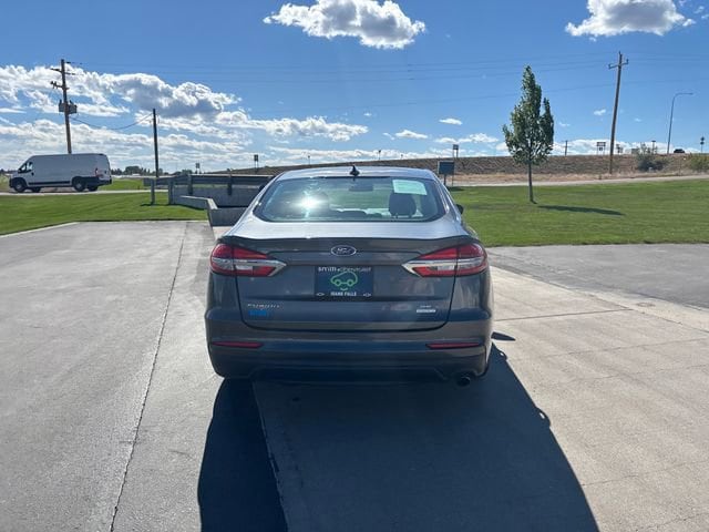 2020 Ford Fusion SE - Photo 4