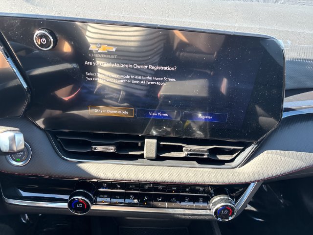 2027 Chevrolet Equinox RS - Photo 19